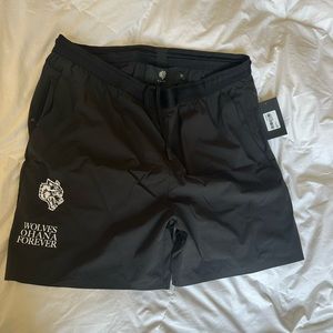 Darc sport Ivan black shorts 5.5 inch inseam  medium